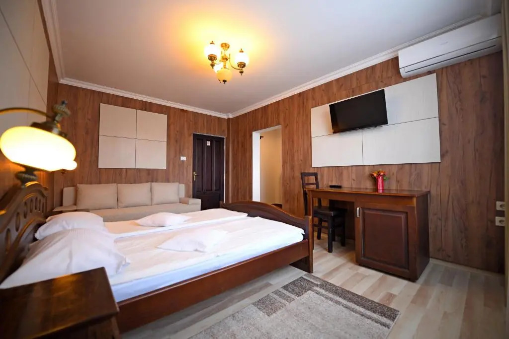 Pensiunea Sarmis Cristal Wellness & Spa