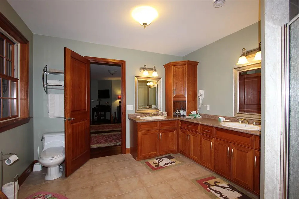 Stone Edge Estate Bed & Breakfast