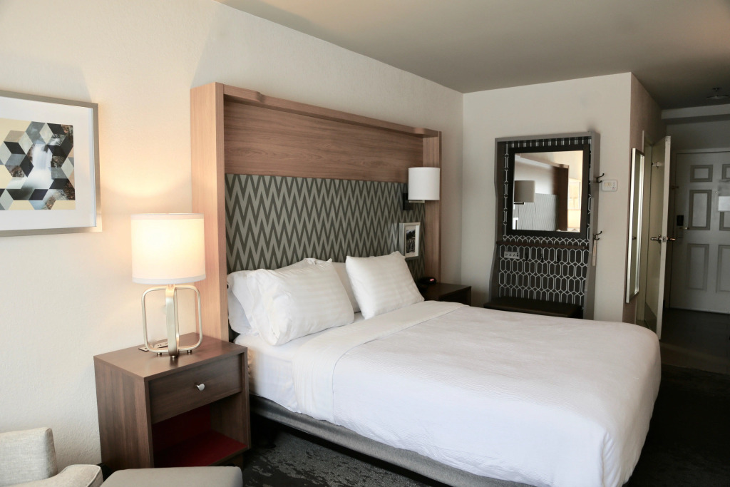 Holiday Inn Salem by IHG