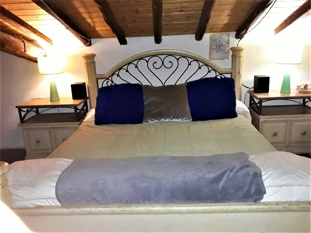 BB Villa Overlooking Sea, Mountain, Coast - Renovated Ancient Winery More
