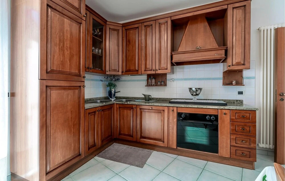 Beautiful Home In Belsito With Wifi