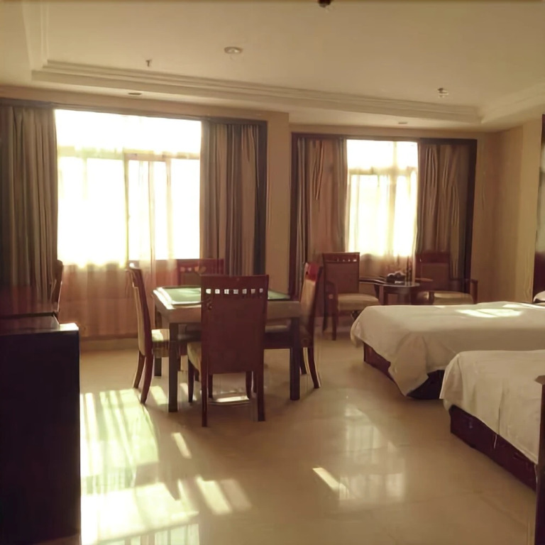Hua Qi Hotel