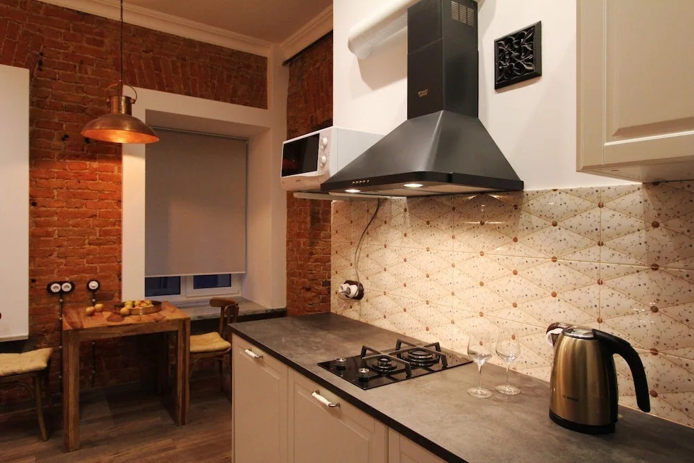 Cohome Apartment Lomonosova 24