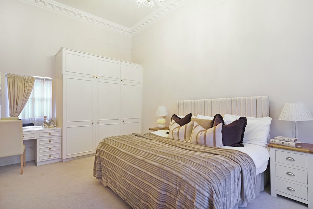 Hertford Flat 3