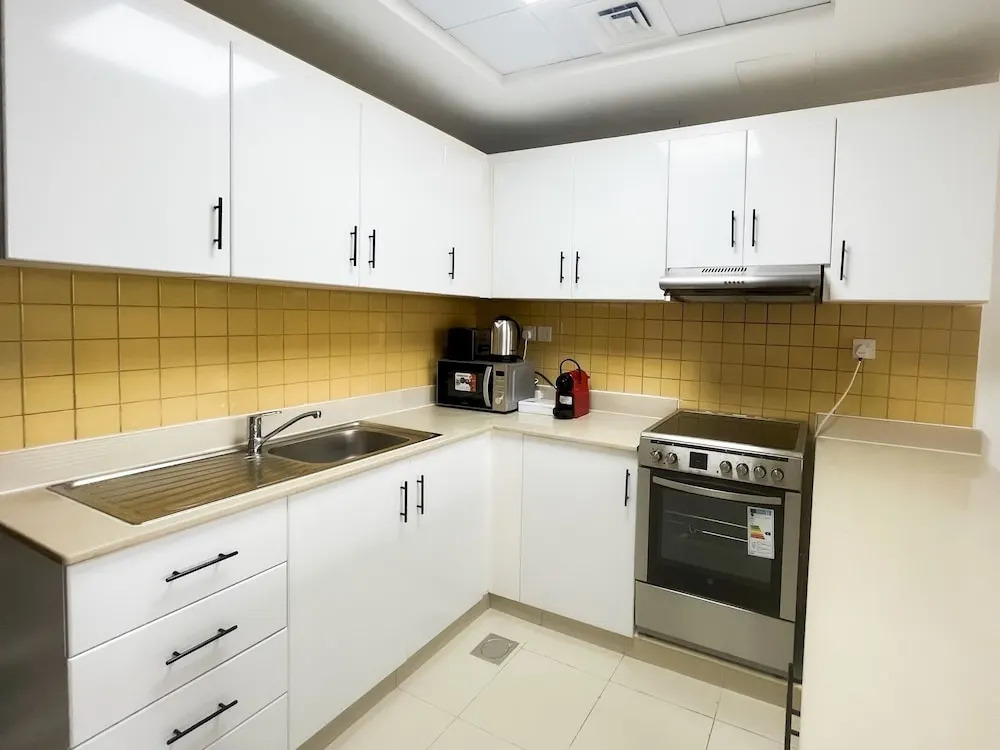 Stunning Sea View Apt. With Balcony - RAK