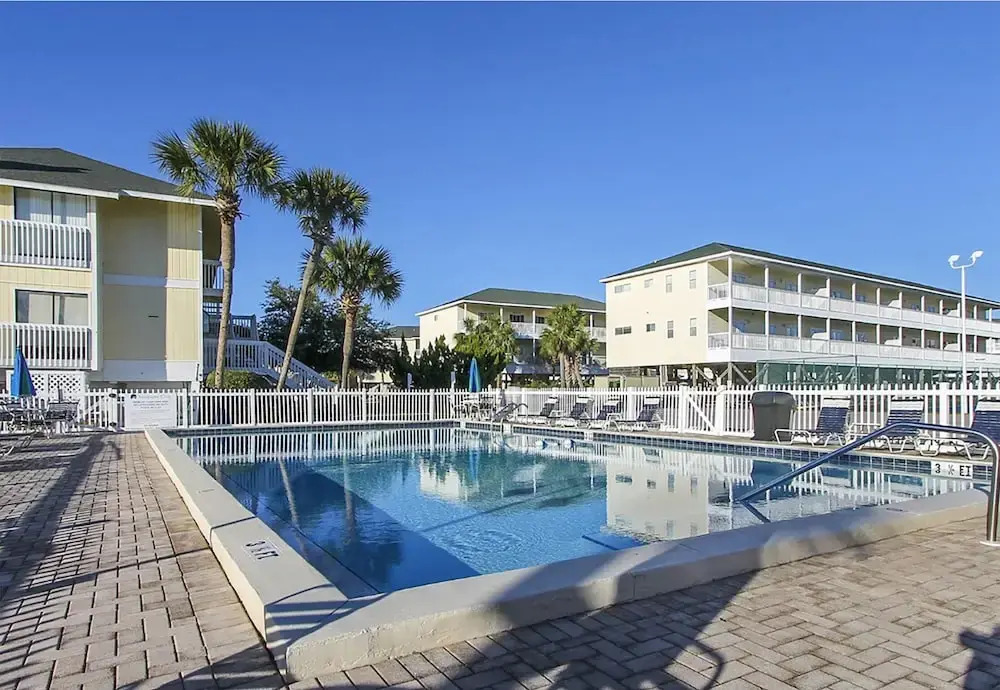 Sandpiper Cove 3202 2 Bedroom Condo by RedAwning
