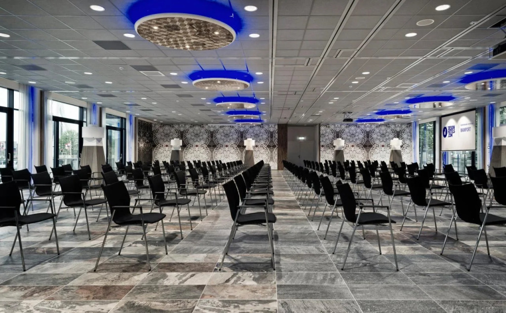 Haven Hotel Rotterdam, Curio Collection by Hilton