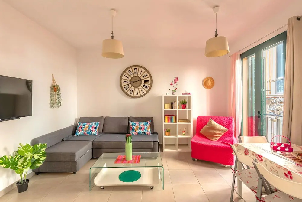 SkySea Holidays CITY CENTER SUITES