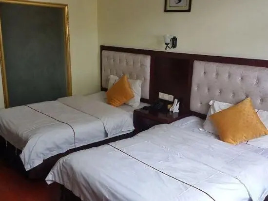 Mingyue Business Hotel