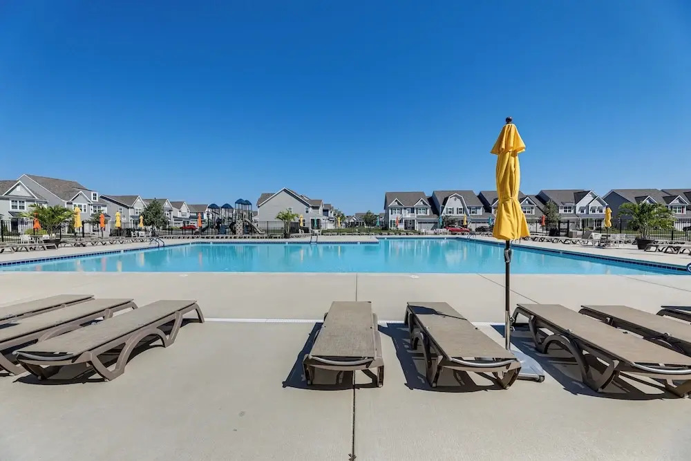 5 Mi to Bethany Beach: Resort-style Gem w/ Pools!