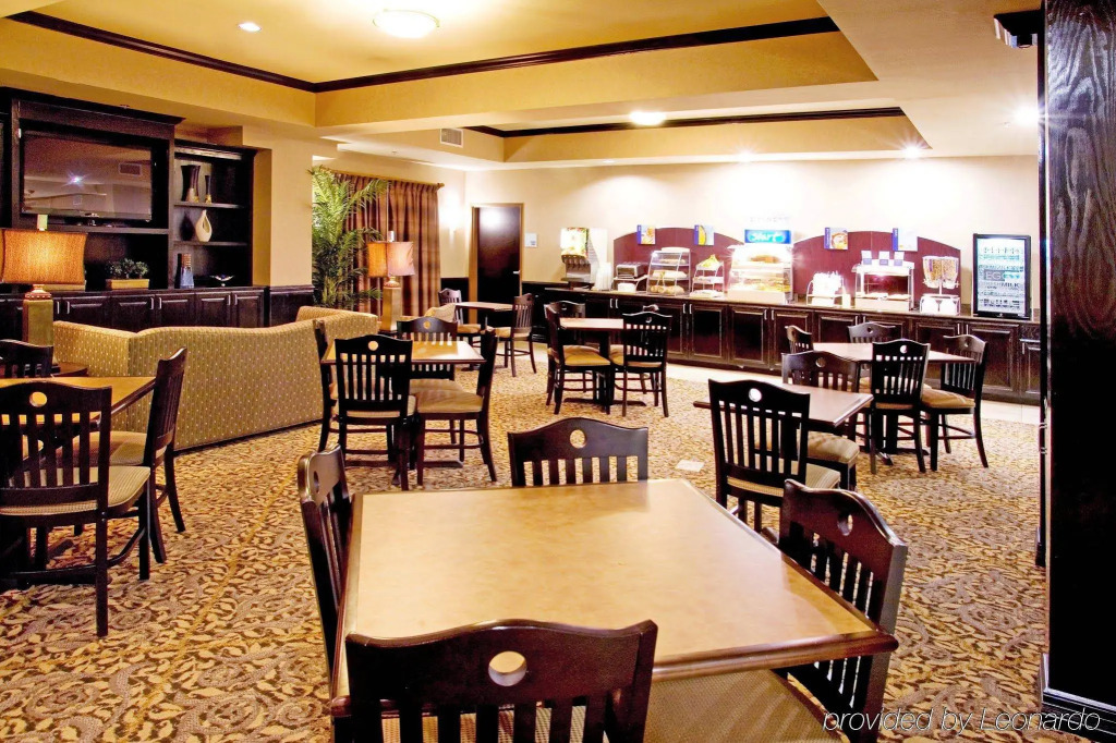 Holiday Inn Express & Suites Corpus Christi by IHG
