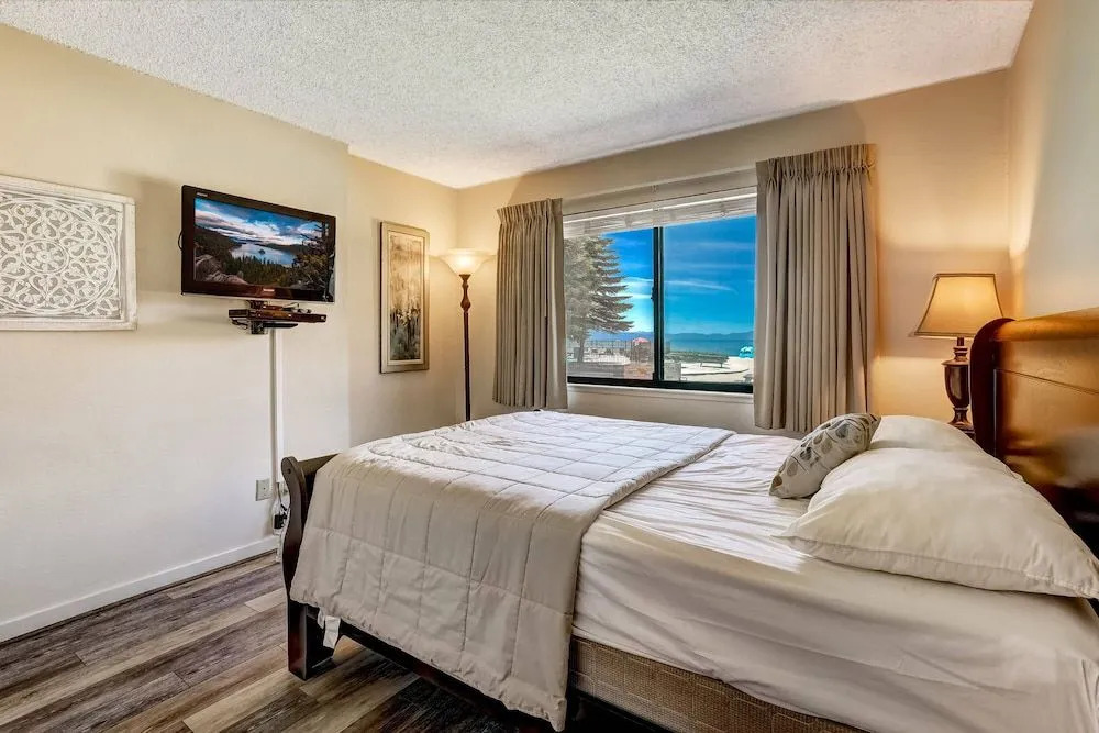 Beachfront Bijou