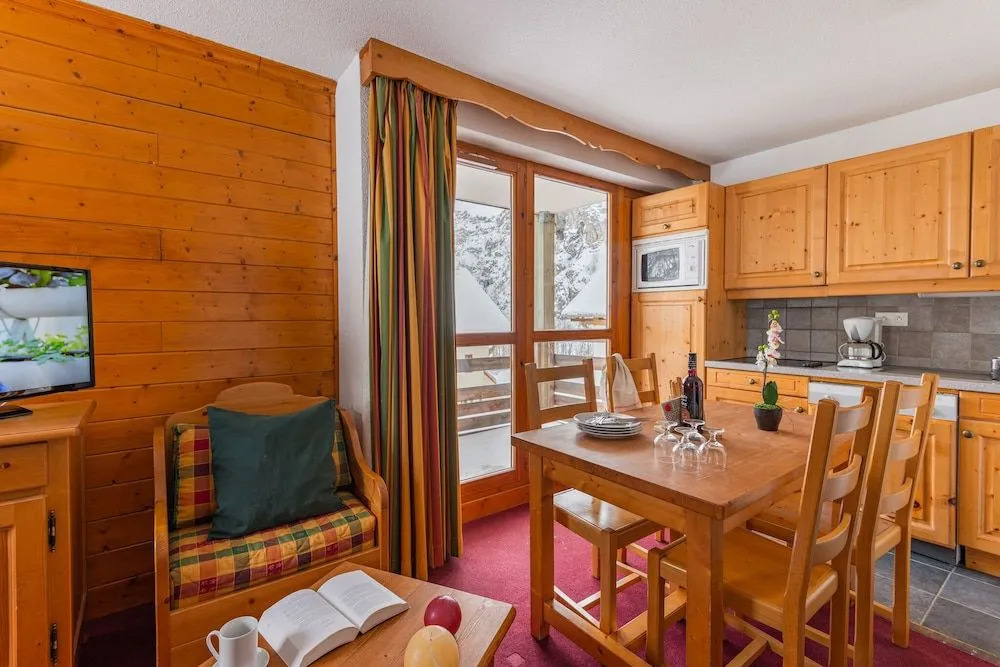 travelski home select - Résidence Les Chalets du Galibier 4 - 2 pièces 4 personnes