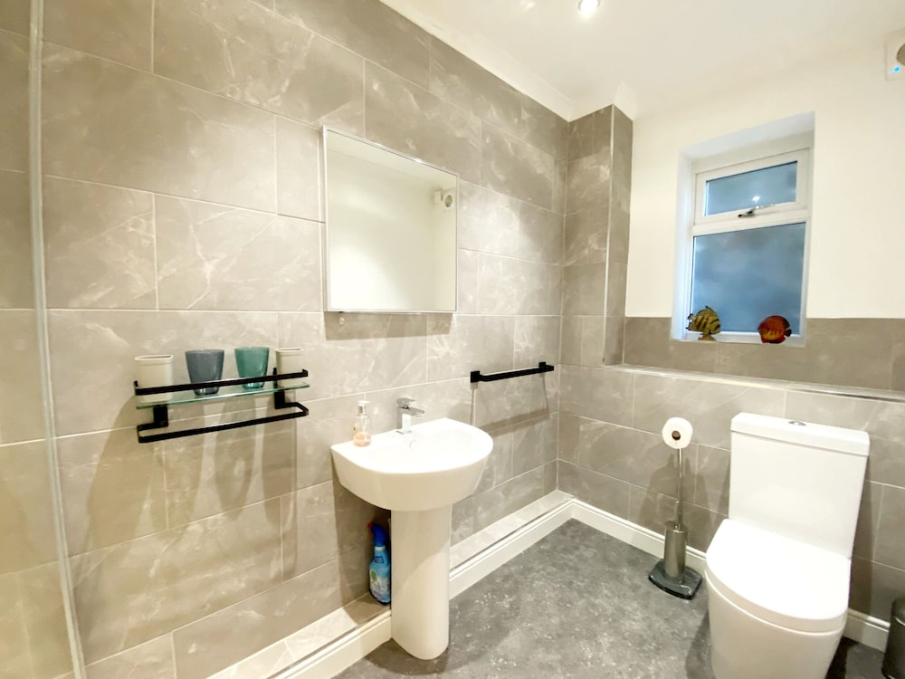 Ockendon House Apartment A