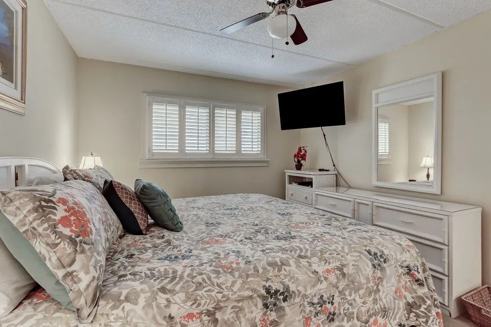 Tropical Condo with Spectacular Ocean Sunrises Views by RedAwning