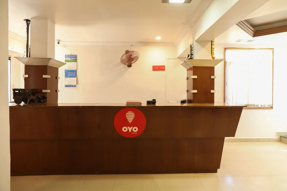 Collection O 8115 Hotel Vinayak Inn