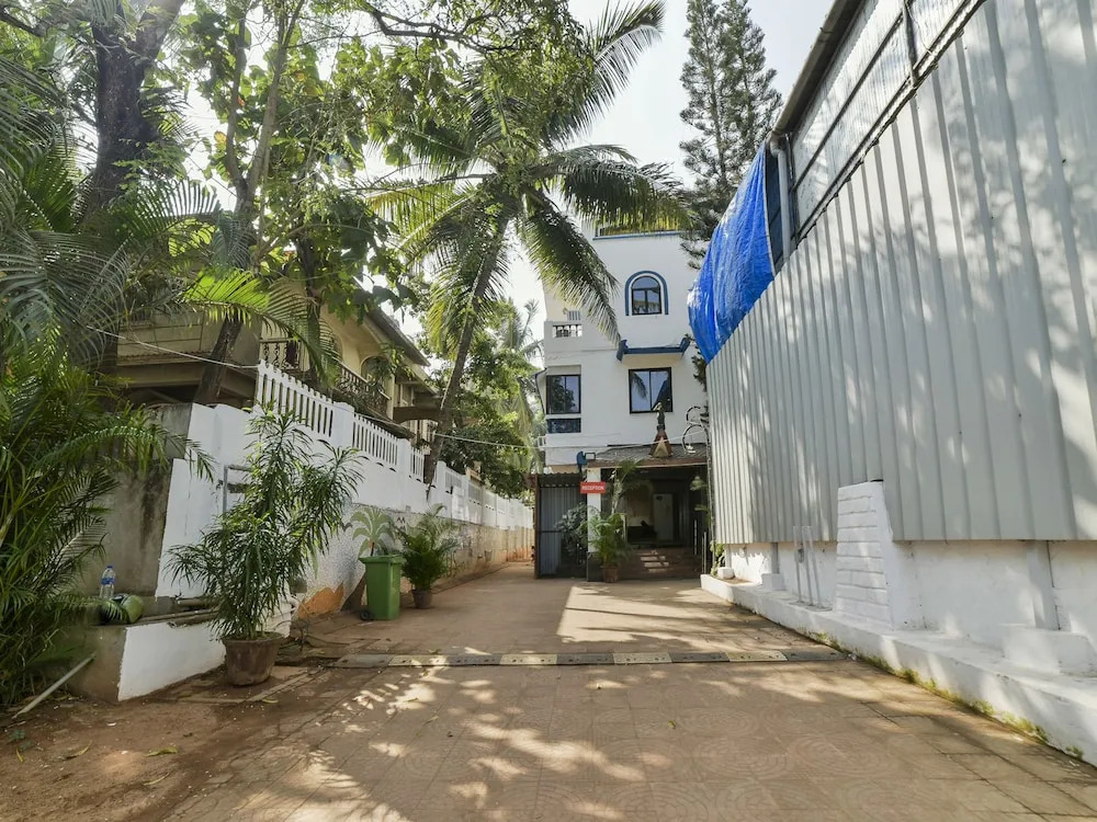 OYO 26492 Hotel Linda Goa