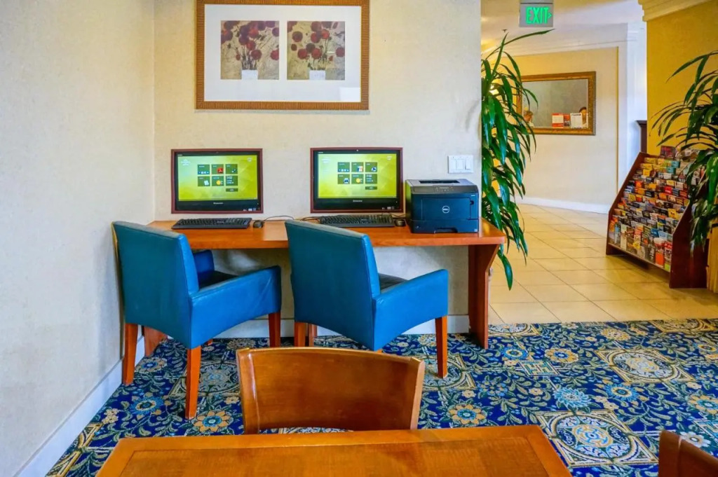 Clementine Hotel & Suites Anaheim