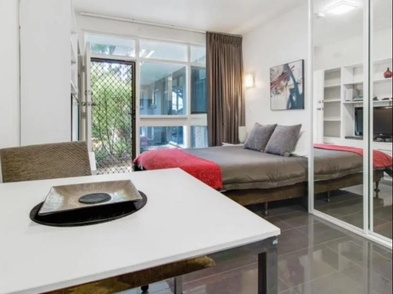Adelaide Dress Circle Apartments Sussex Street