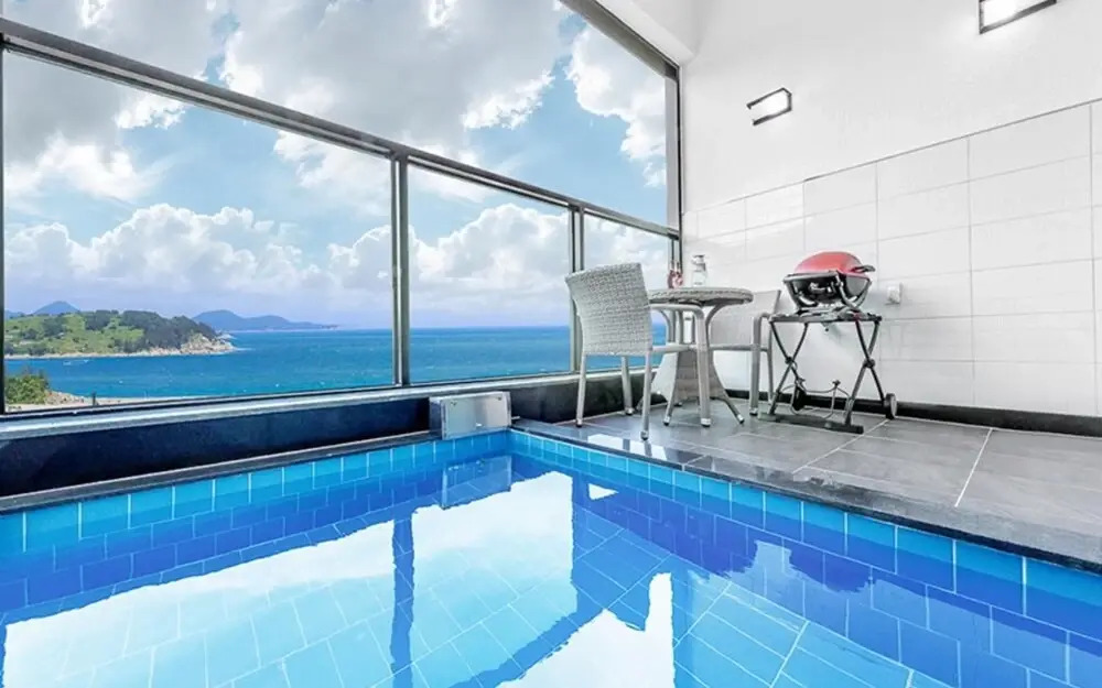 Bay Hill Pool Villa Geoje