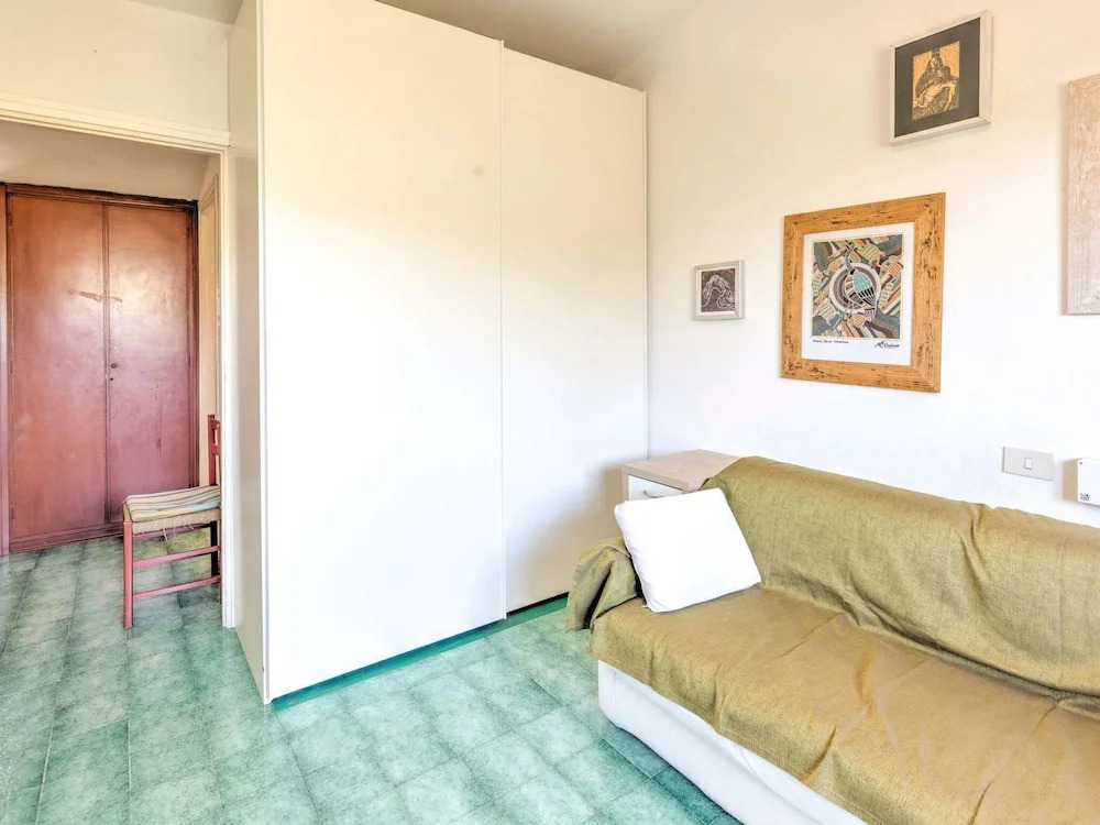 Seaside Apartment With Views, Punta Ala