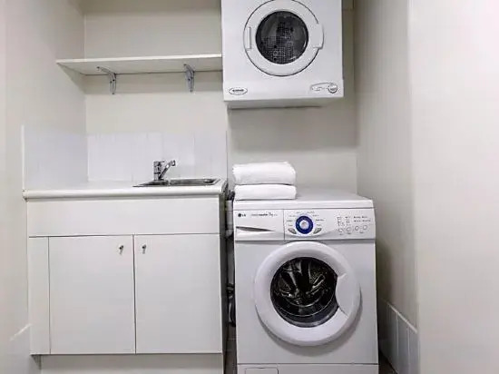Oaks Brisbane on Felix Suites