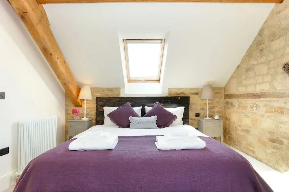 Classic Family Barn Conversion in Radcot