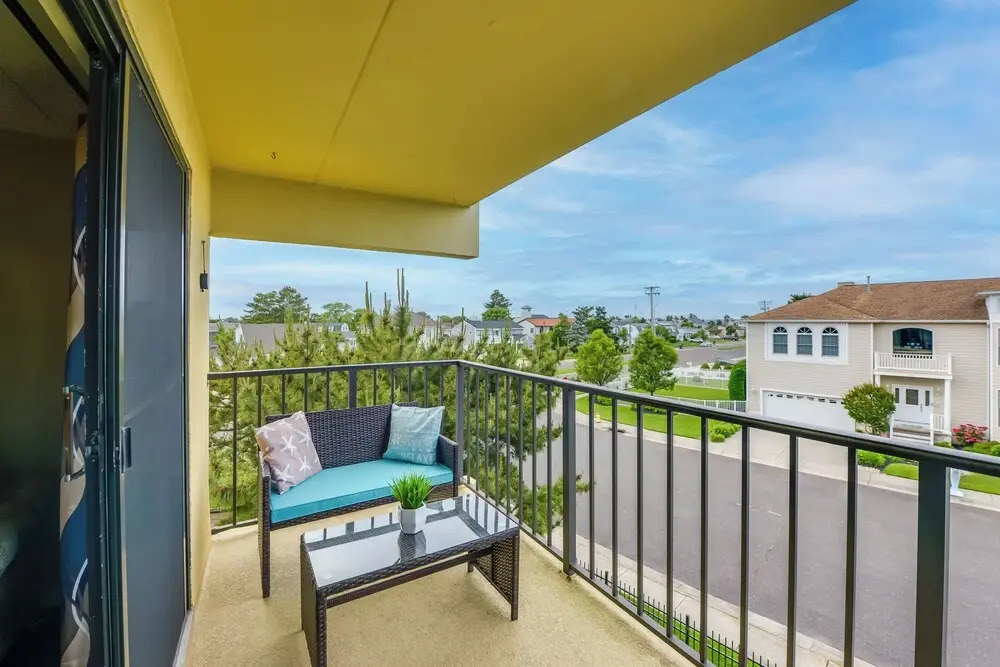 Beautiful Brigantine Condo w/ Patio & Beach Access