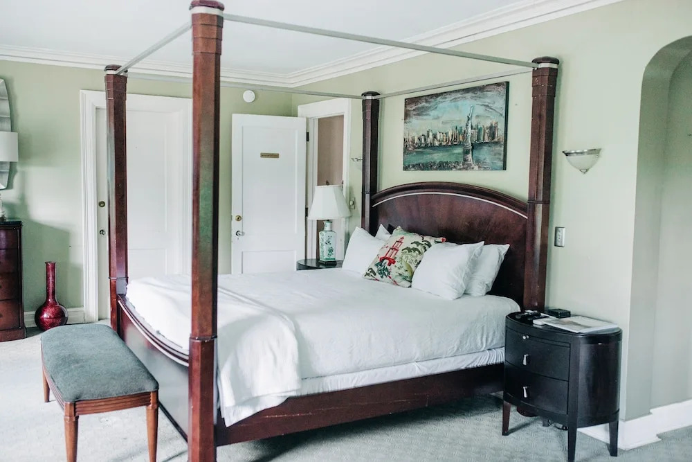 Benn Conger Inn