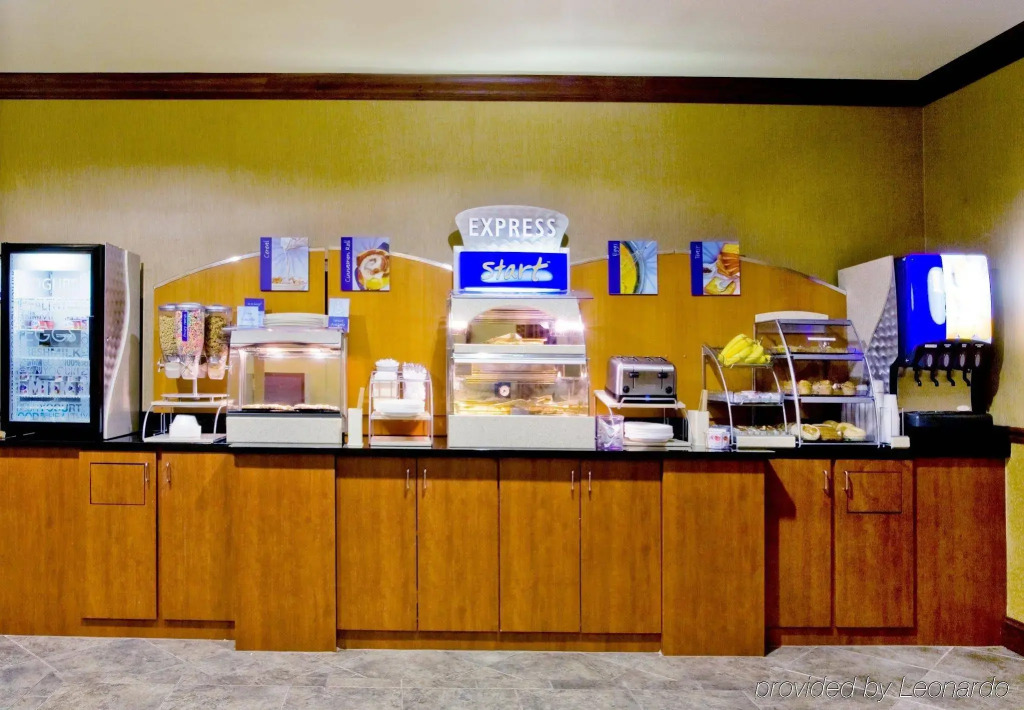 Holiday Inn Express & Suites Lake Placid by IHG