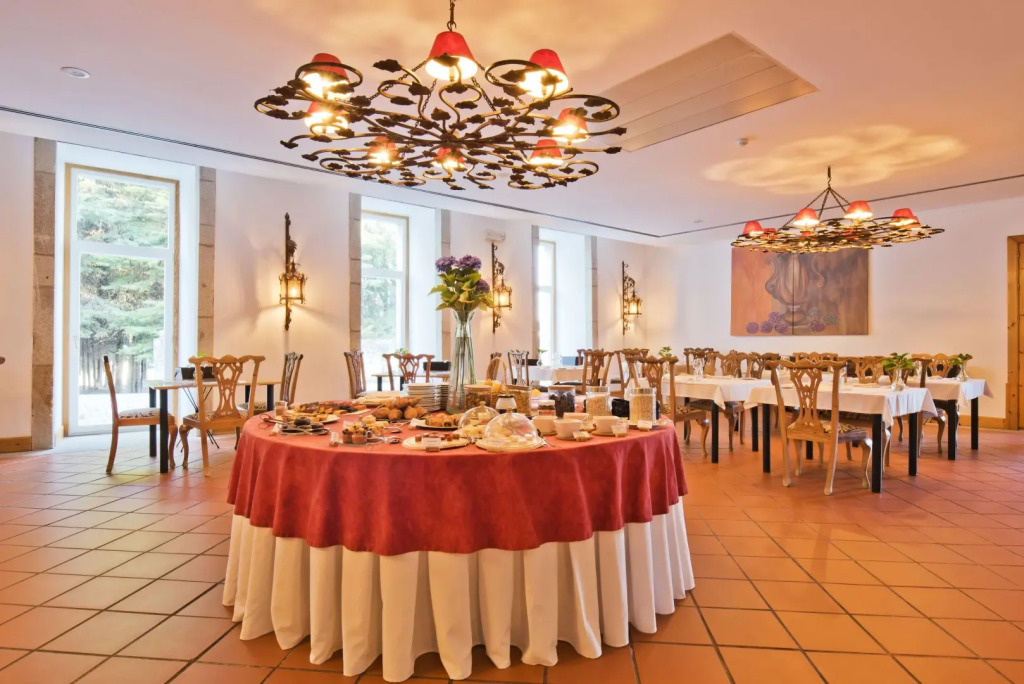 Lam Hotel Convento do Desagravo