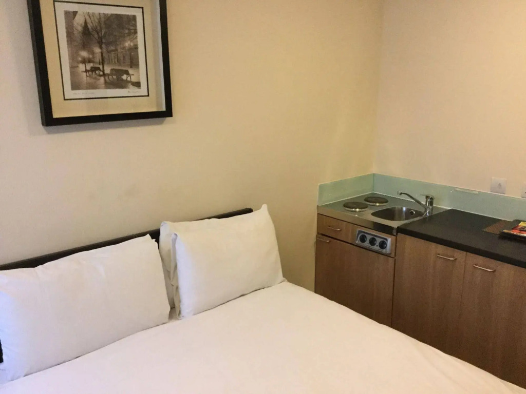 The Royale Chulan Hyde Park Hotel