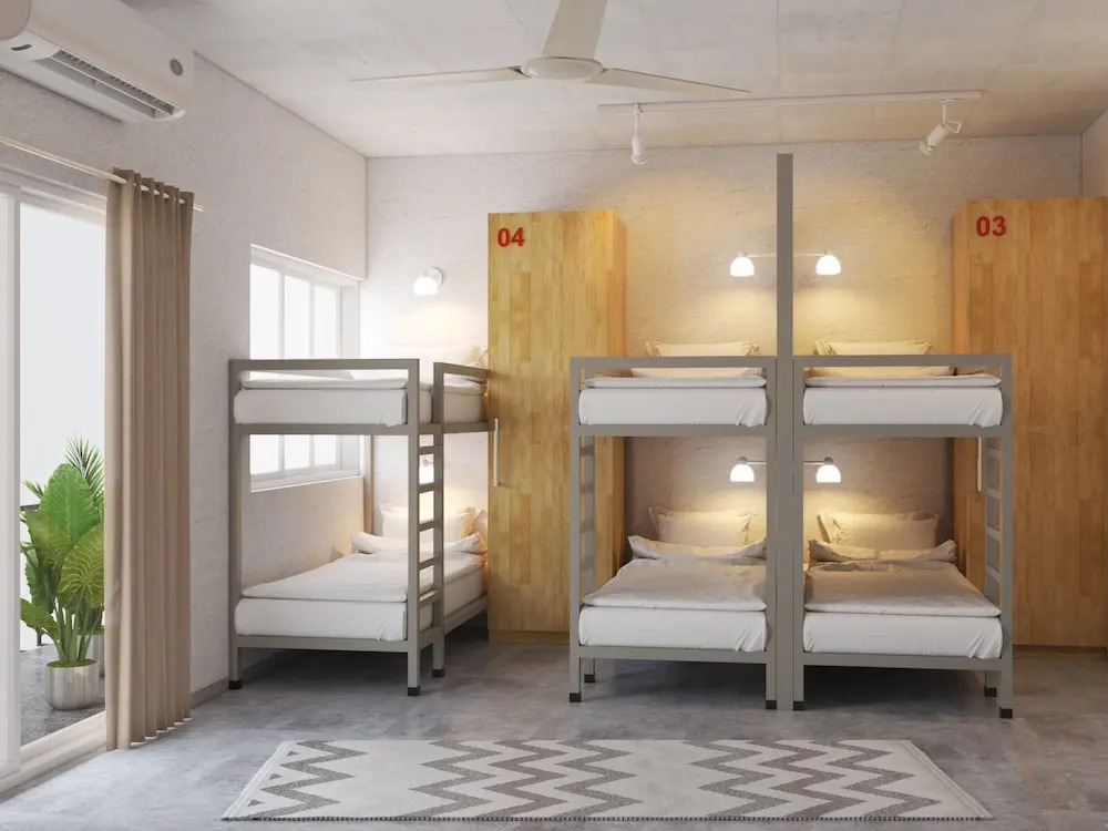 Bedzzz Varanasi by Leisure Hotels, 1 Km from Dashwasamedh Ghat