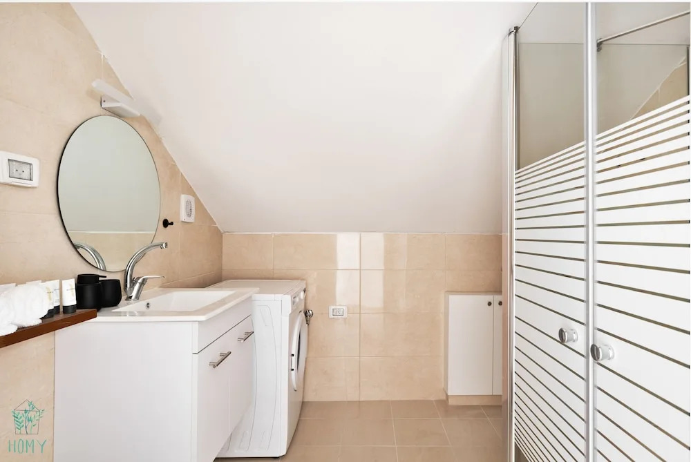 ALMA City Center Classical Apartments by HOMY