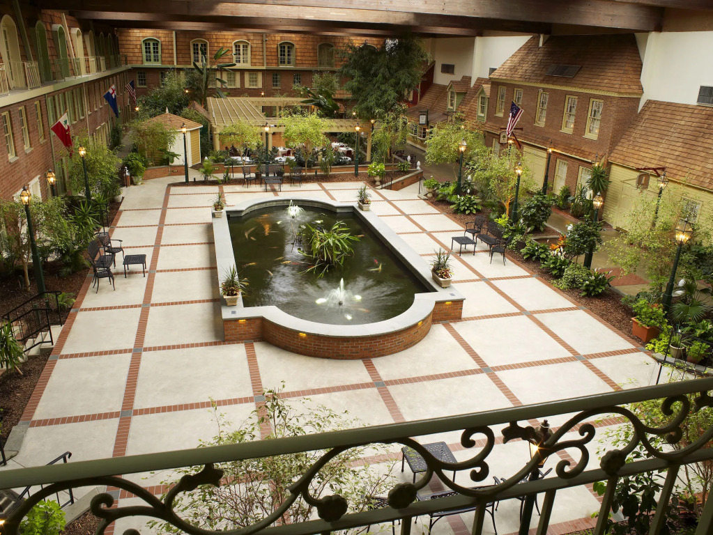 Crowne Plaza Albany - The Desmond Hotel