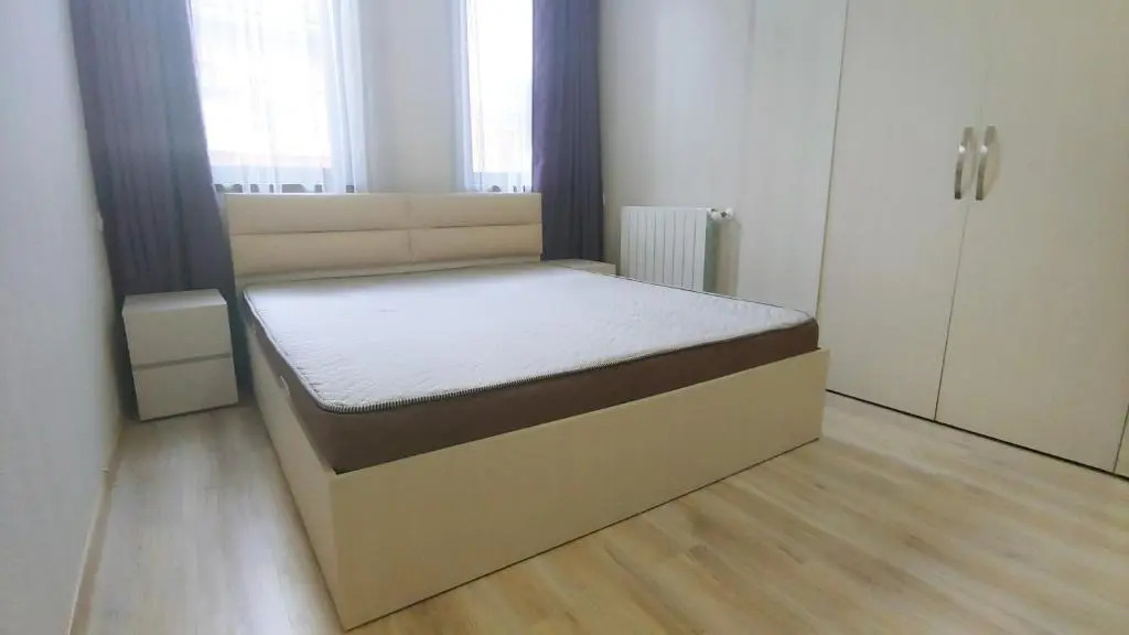 90 Titsian Tabidze Street