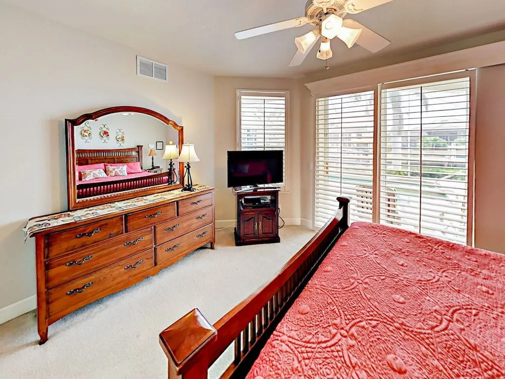 28 Algonquin Ct Home 4 Bedrooms 2 Bathrooms Home