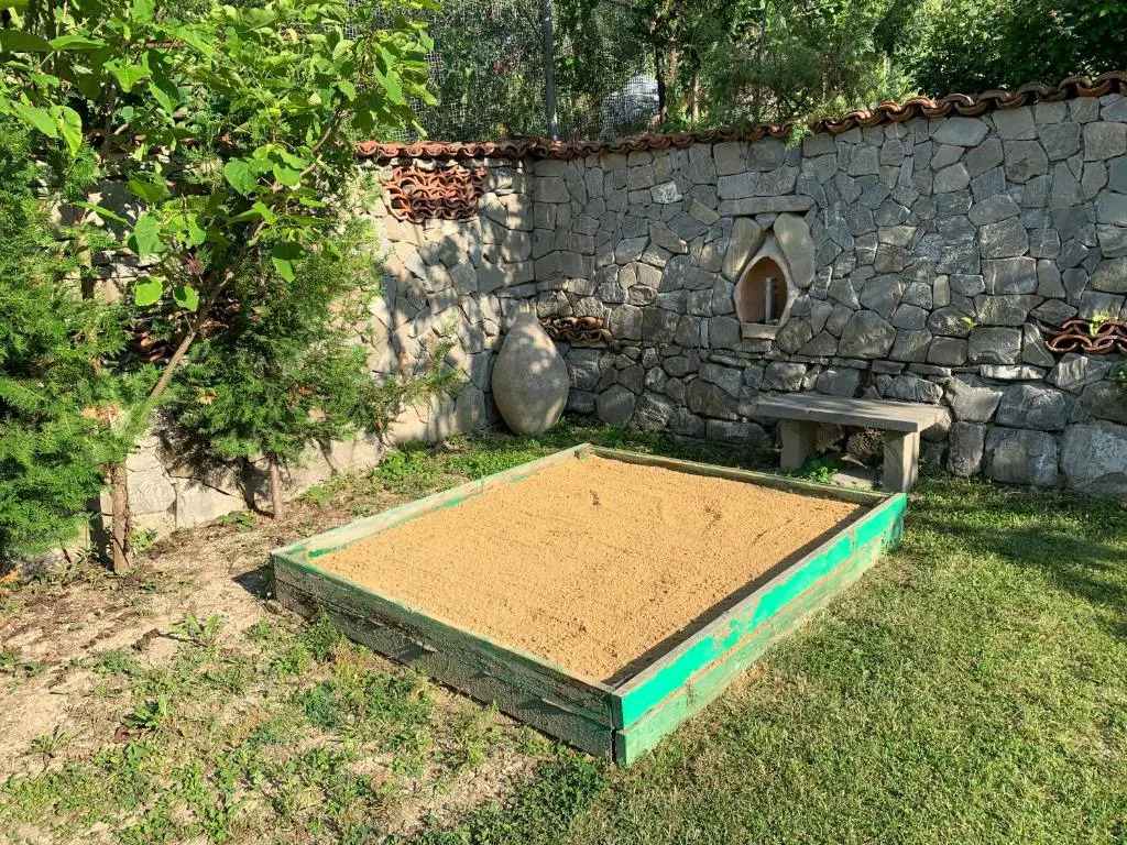Guest House on Khandzteli 15