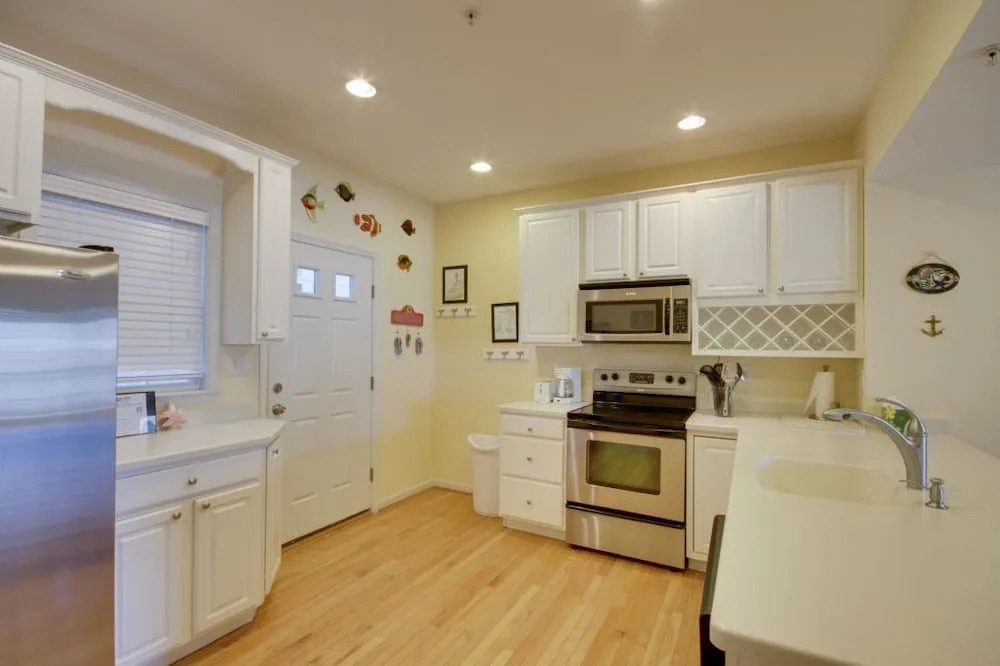 Boards Edge 103 - 4 Br Townhouse
