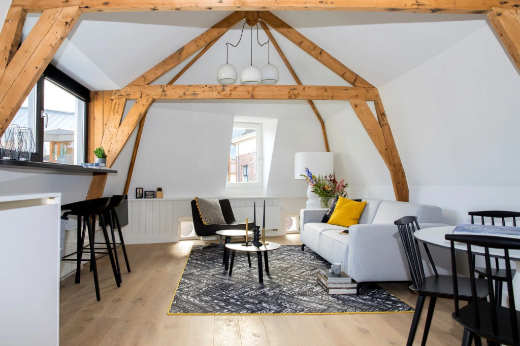 Dom Tower Apartment #5 - #7 by H.C.A