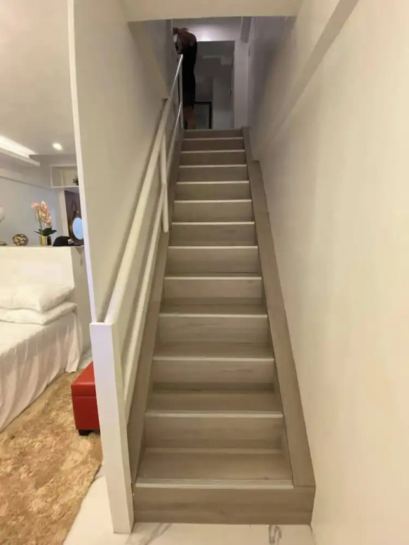 Budget Loft-type Condo in Uptown CDO