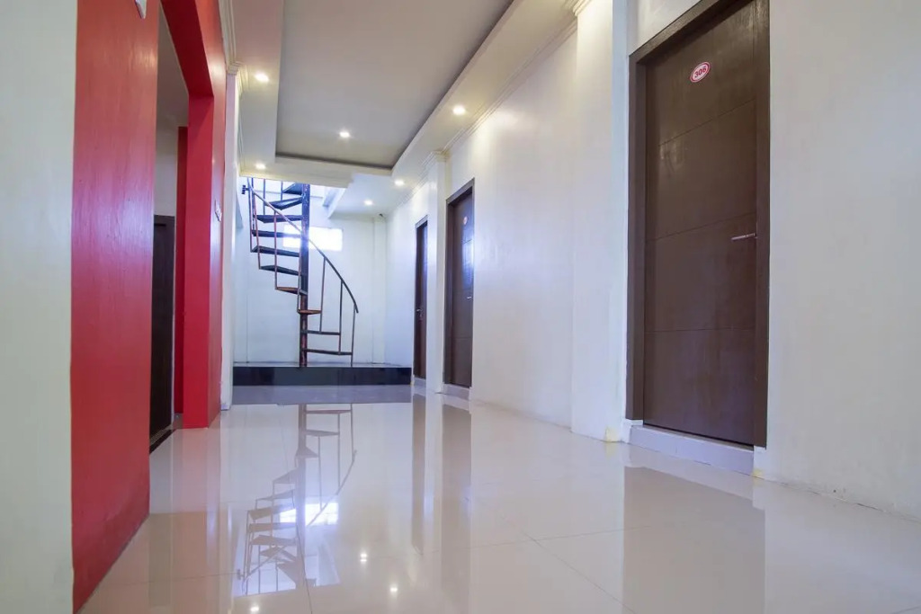 RedDoorz near Taman Kota Ternate