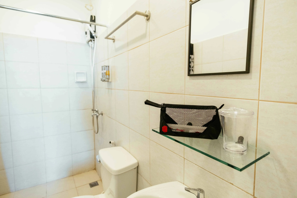 RedDoorz Plus at Kamuning Quezon City