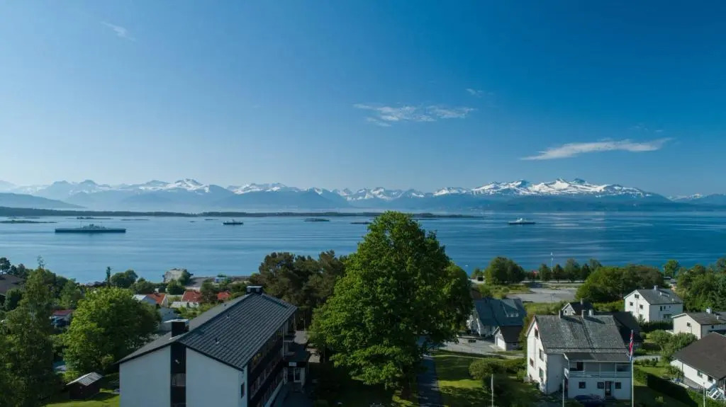 Moldefjord Hostel