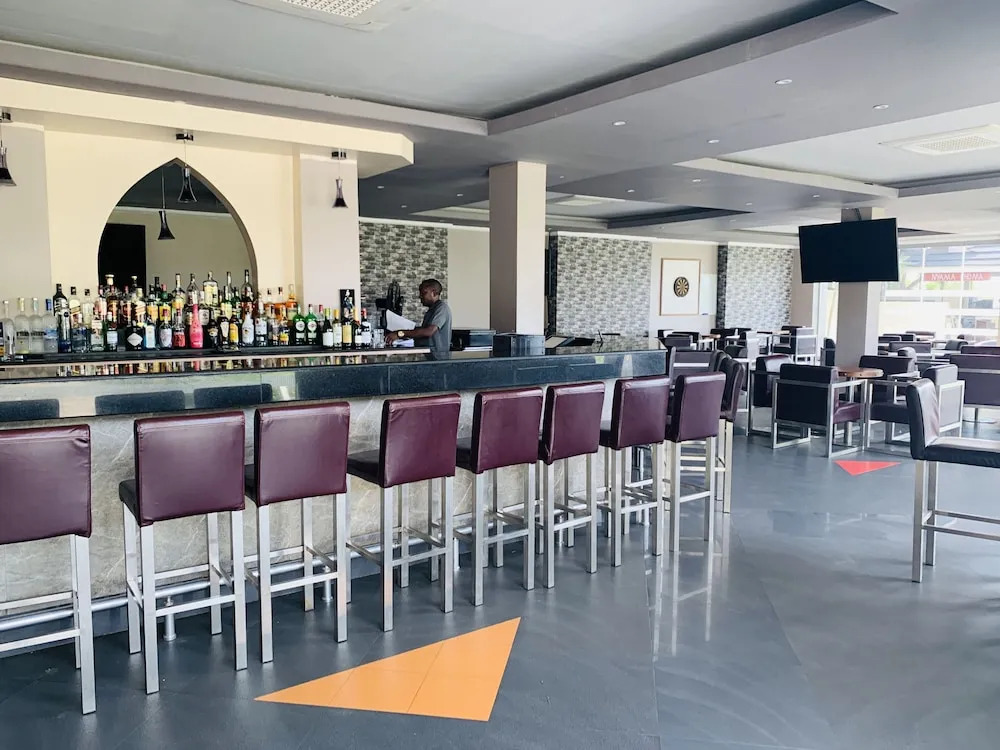Tanga Beach Resort & Spa
