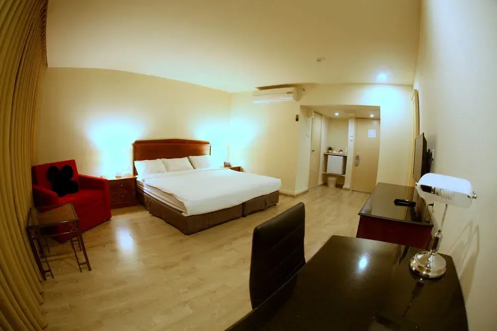 Avia Hotel & Resort