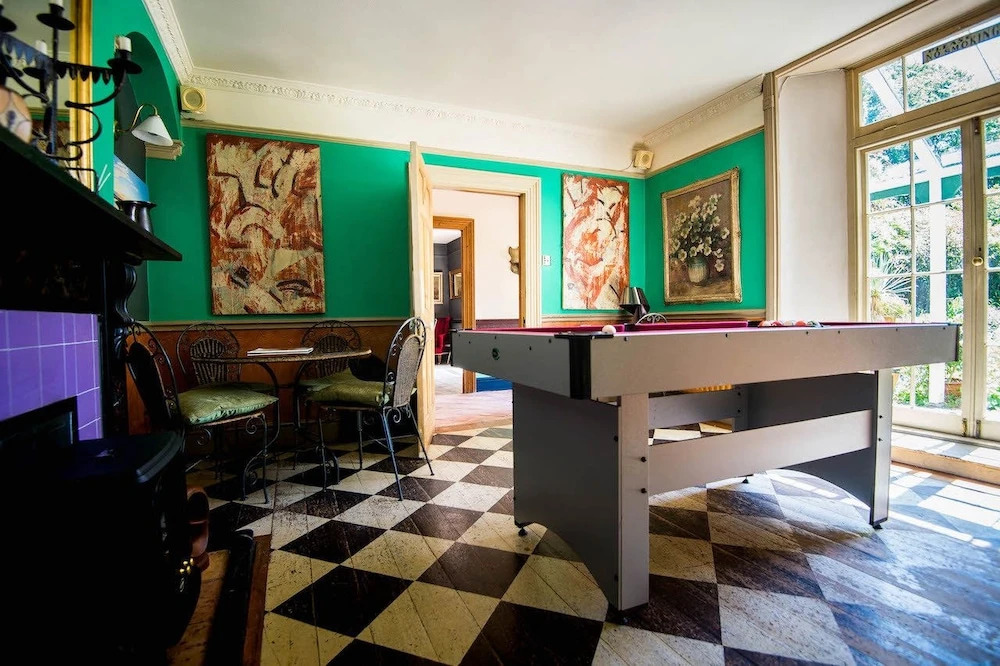 The Cors - Charming Country Escape for Large Family Groups
