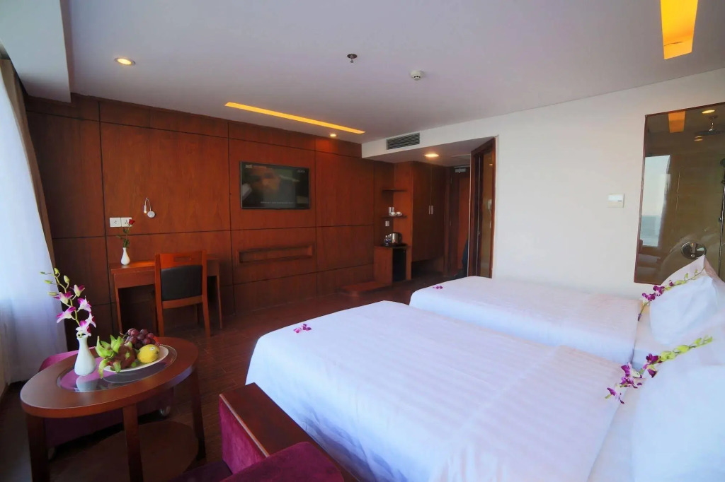 Truong Hotel