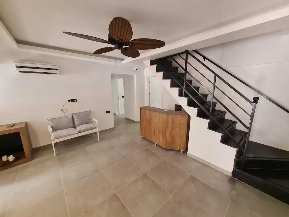 Otel Arın