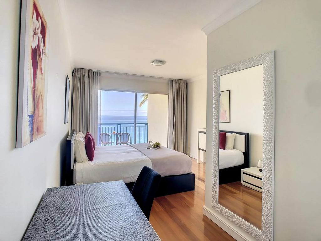 Vila Formosa Top View by MHM